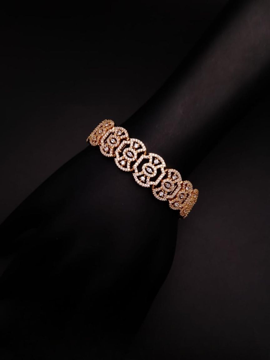 BRACELETS IN AD STYLE | DESIGN - 13016