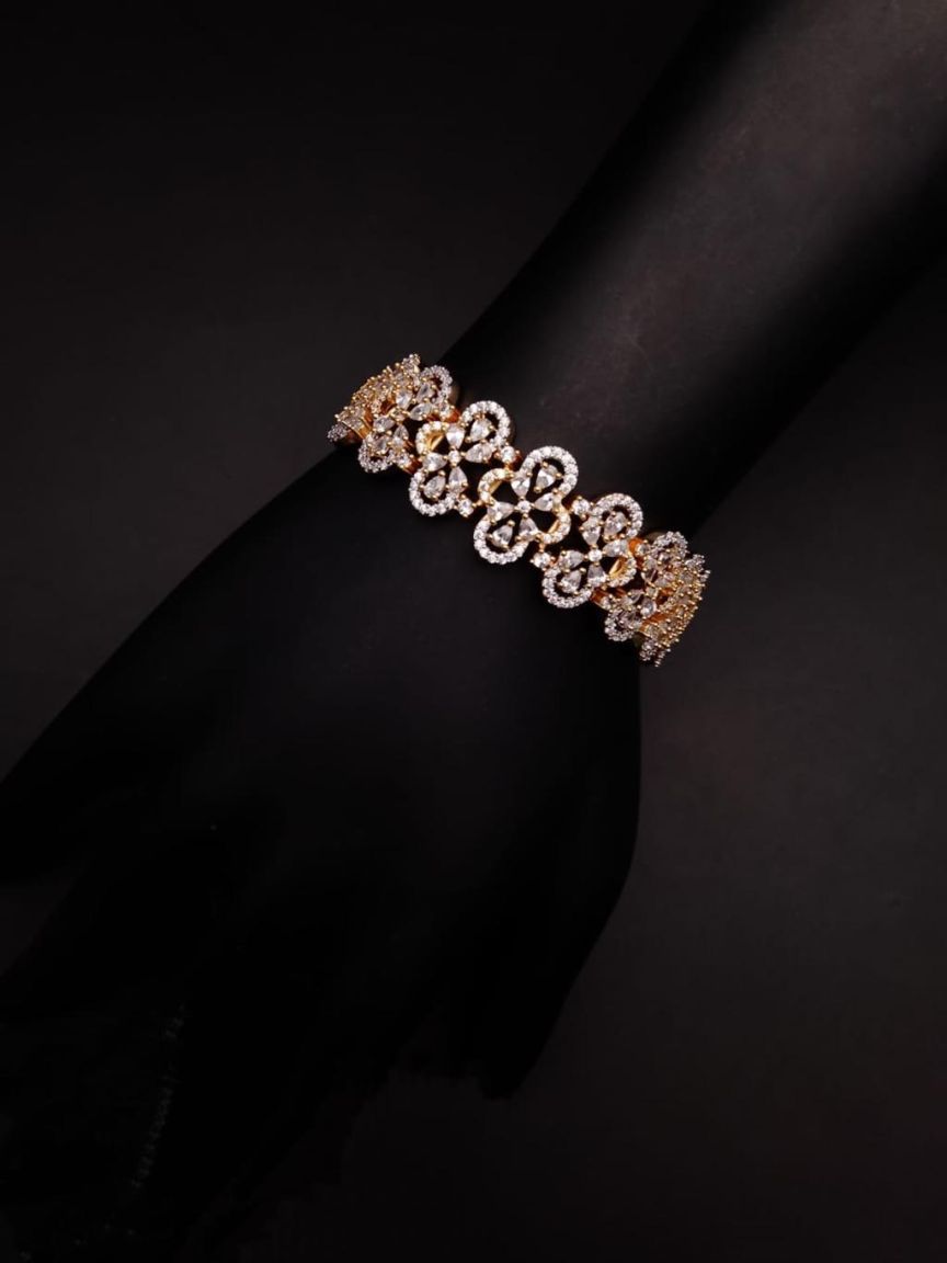 BRACELETS IN AD STYLE | DESIGN - 13058