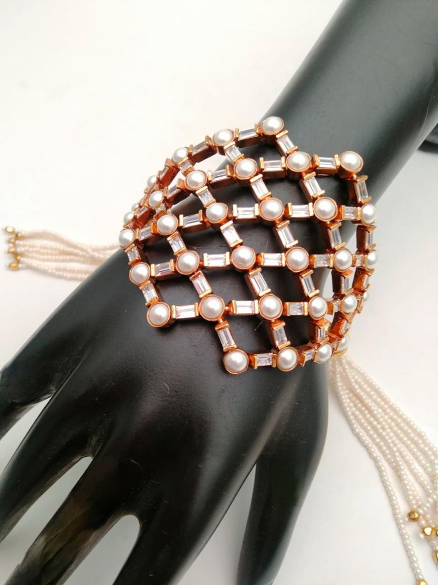 BRACELETS IN AD STYLE | DESIGN - 13064