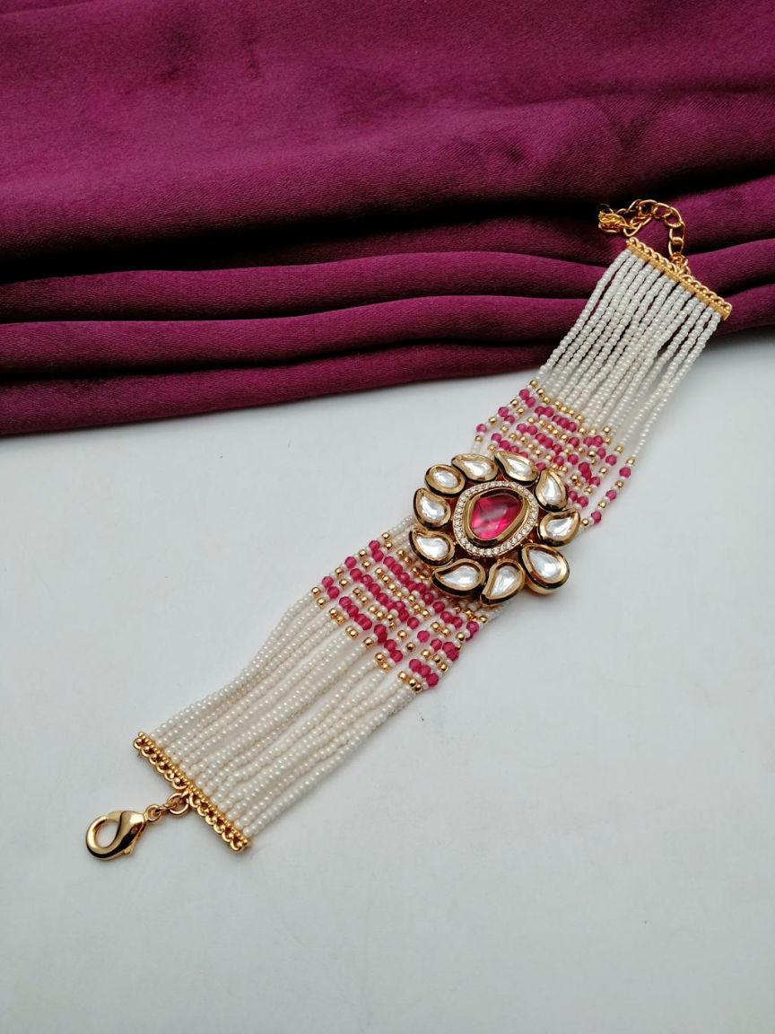 BRACELETS IN KUNDAN (VILANDI) STYLE | DESIGN - 78003