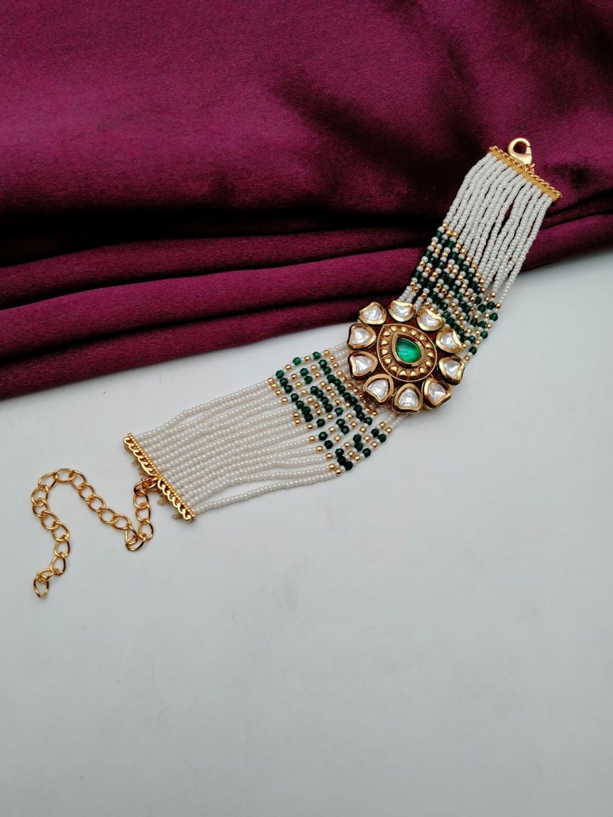 kundan-bracelets-BRK78004GRGD