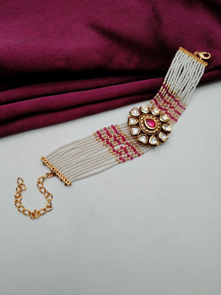 BRACELETS IN KUNDAN (VILANDI) STYLE | DESIGN - 78004