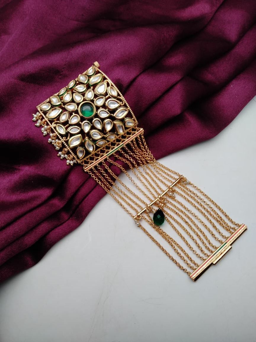 kundan-bracelets-BRK78008GRGDME