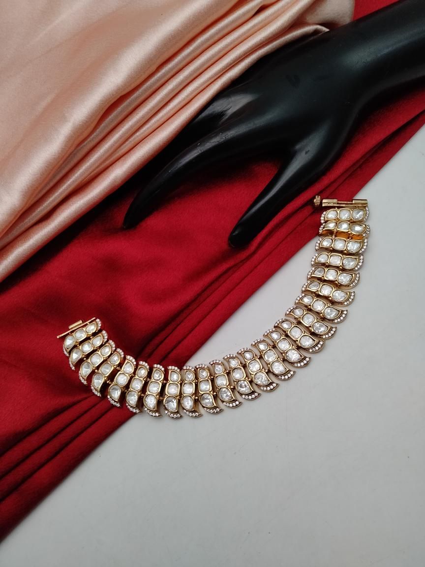 BRACELETS IN KUNDAN (VILANDI) STYLE | DESIGN - 78014