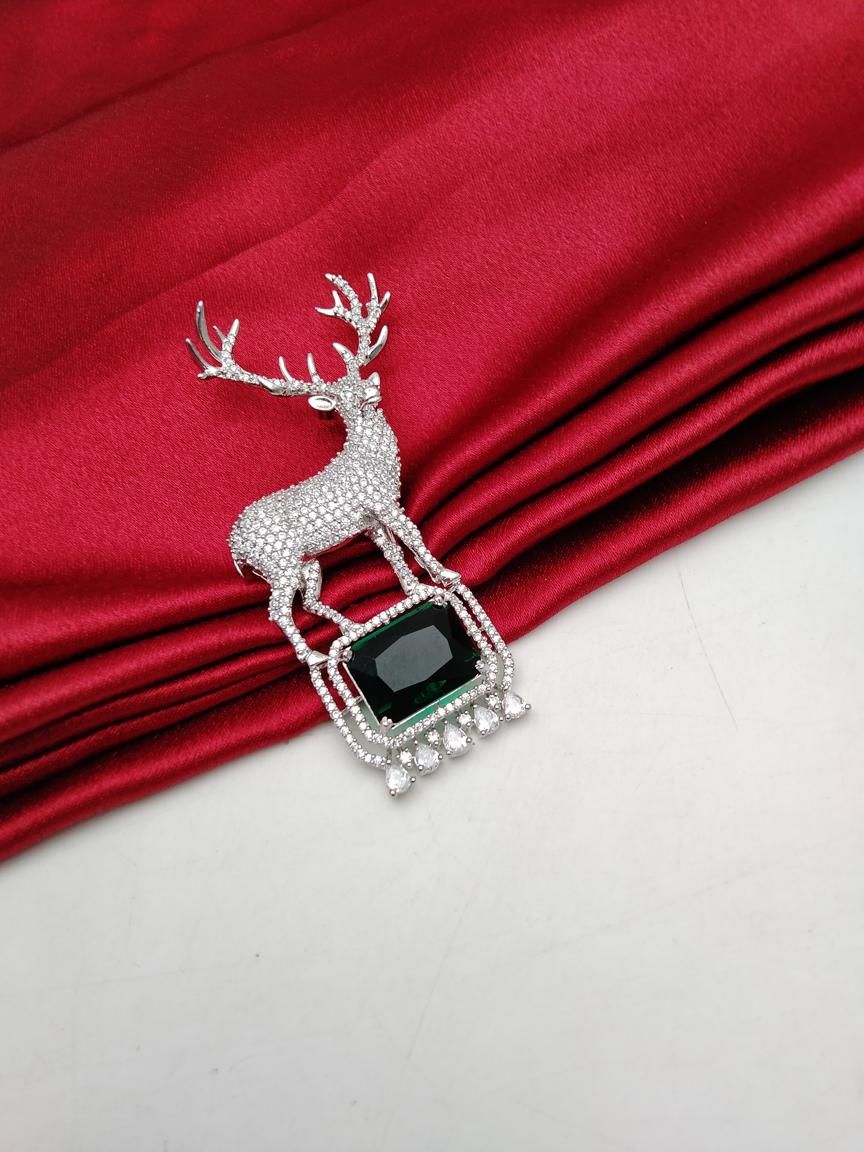 BROOCH IN AD STYLE | DESIGN - 76002