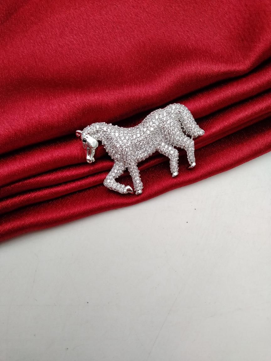 BROOCH IN AD STYLE | DESIGN - 76009