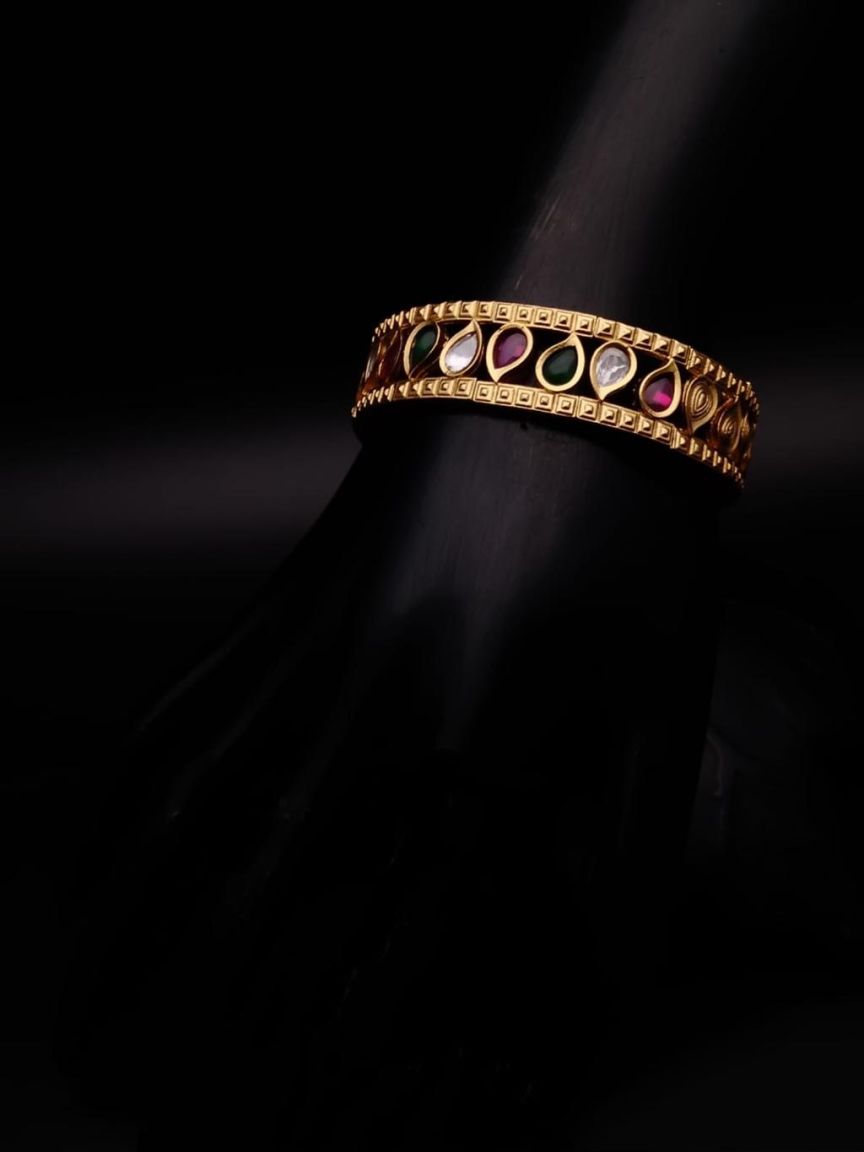 BRACELETS IN POLKI (GOLD POLISH) STYLE | DESIGN - 60005