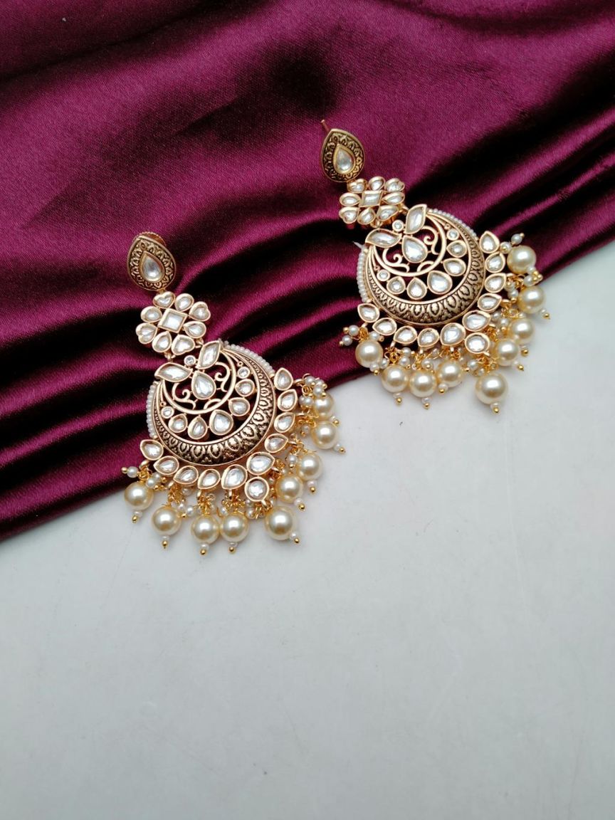 CHAND BALI IN KUNDAN (VILANDI) STYLE | DESIGN - 48070