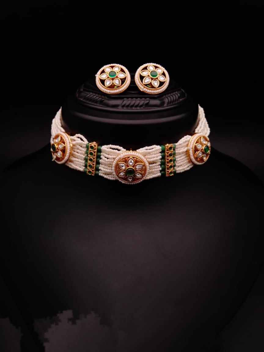 CHOKER IN POLKI (GOLD POLISH) STYLE | DESIGN - 21215
