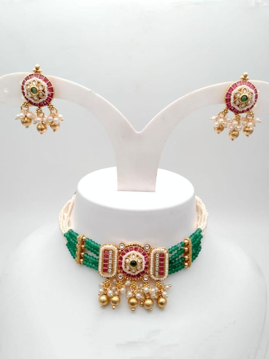 CHOKER IN POLKI (GOLD POLISH) STYLE | DESIGN - 21217