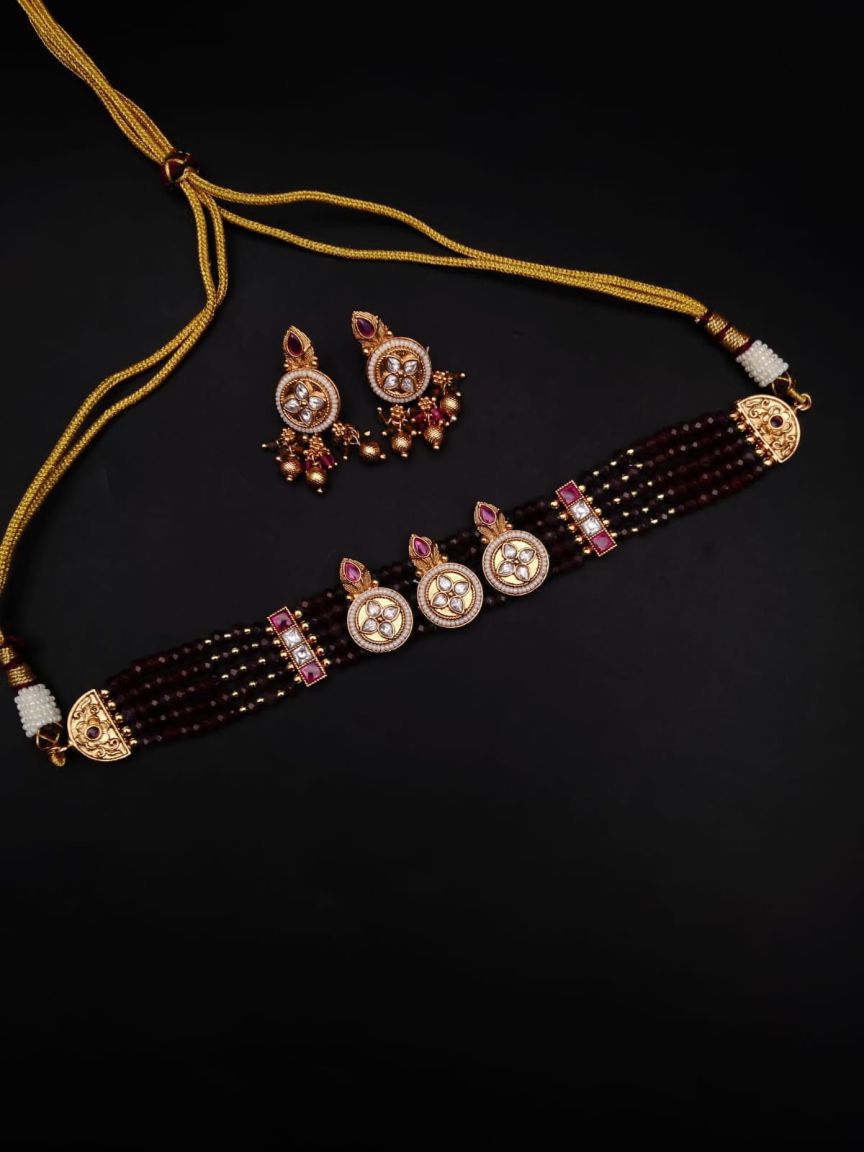 CHOKER IN POLKI (GOLD POLISH) STYLE | DESIGN - 21221