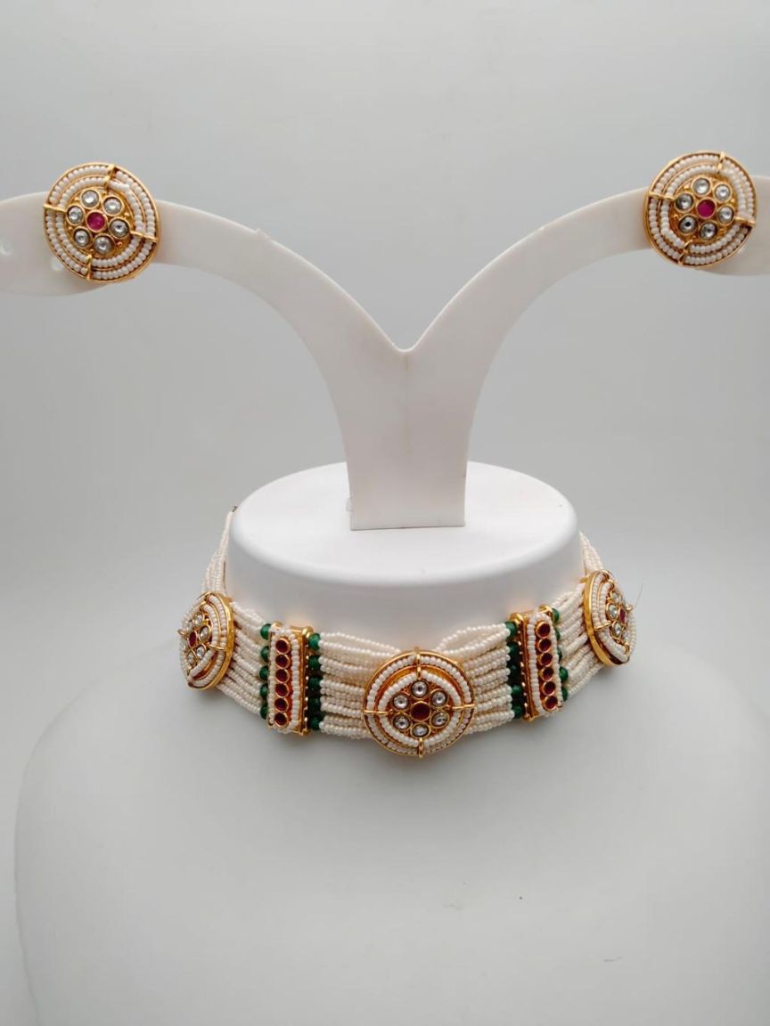 CHOKER IN POLKI (GOLD POLISH) STYLE | DESIGN - 21229