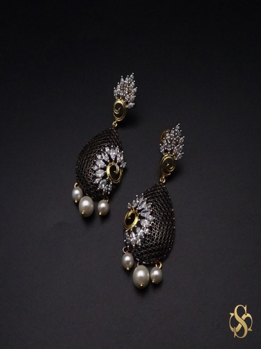 EARRINGS IN AMERICAN DIAMOND JEWELLERY STYLE | DESIGN - 41164