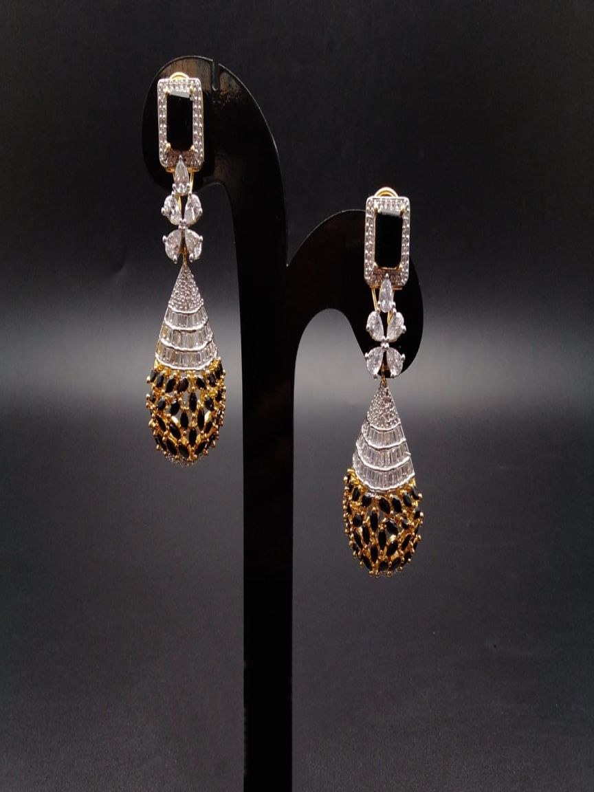 EARRINGS IN AMERICAN DIAMOND JEWELLERY STYLE | DESIGN - 41297