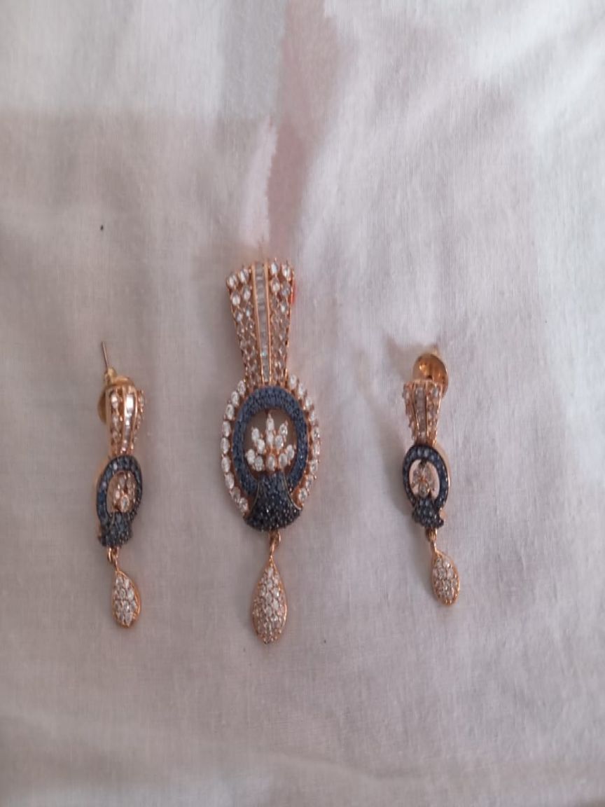 EARRINGS IN AMERICAN DIAMOND JEWELLERY STYLE | DESIGN - 41311