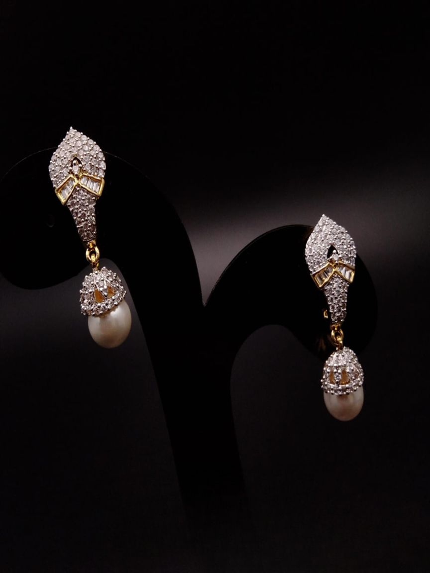 EARRINGS IN AMERICAN DIAMOND JEWELLERY STYLE | DESIGN - 41322