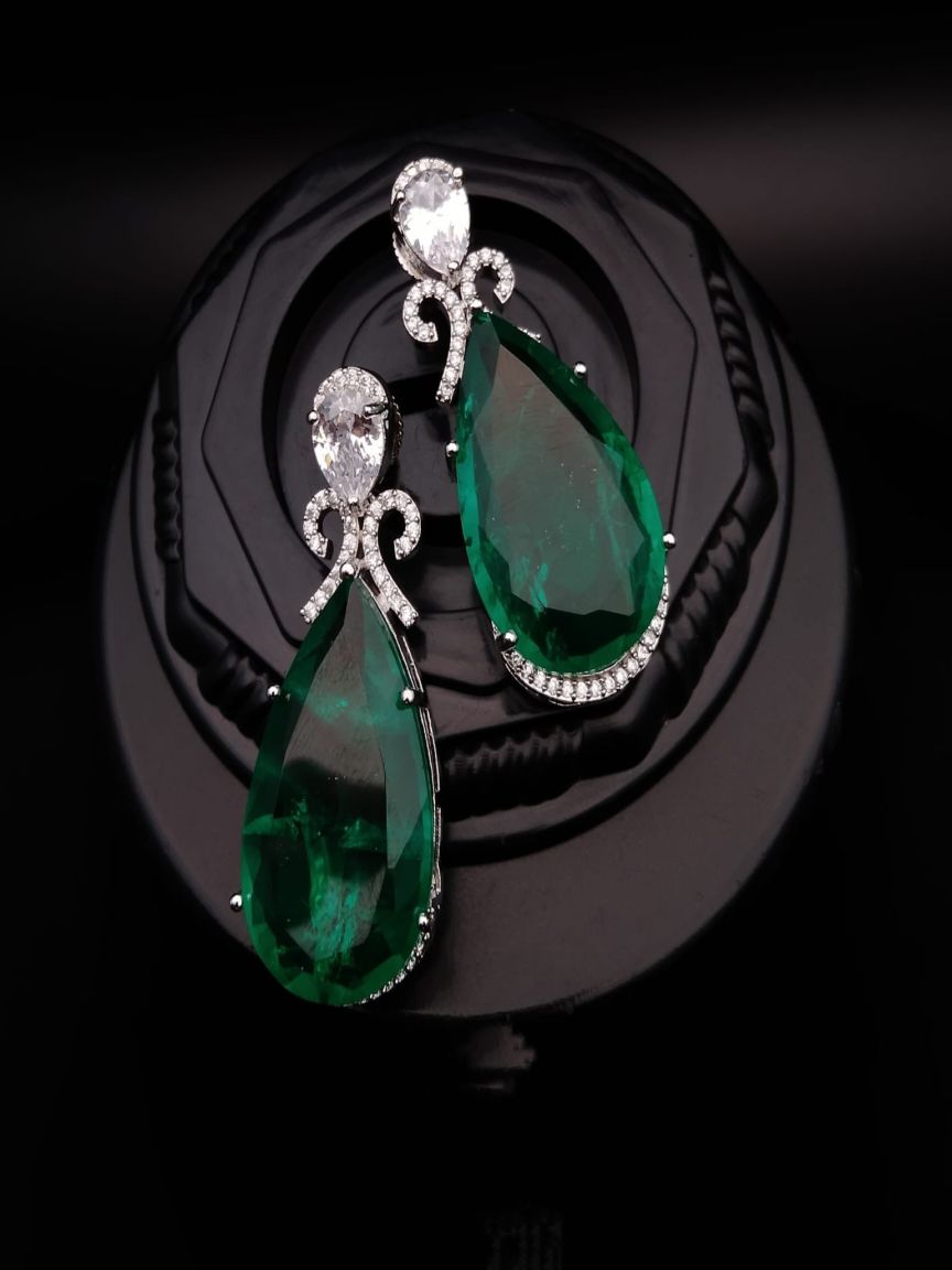 EARRINGS IN AMERICAN DIAMOND JEWELLERY STYLE | DESIGN - 41377