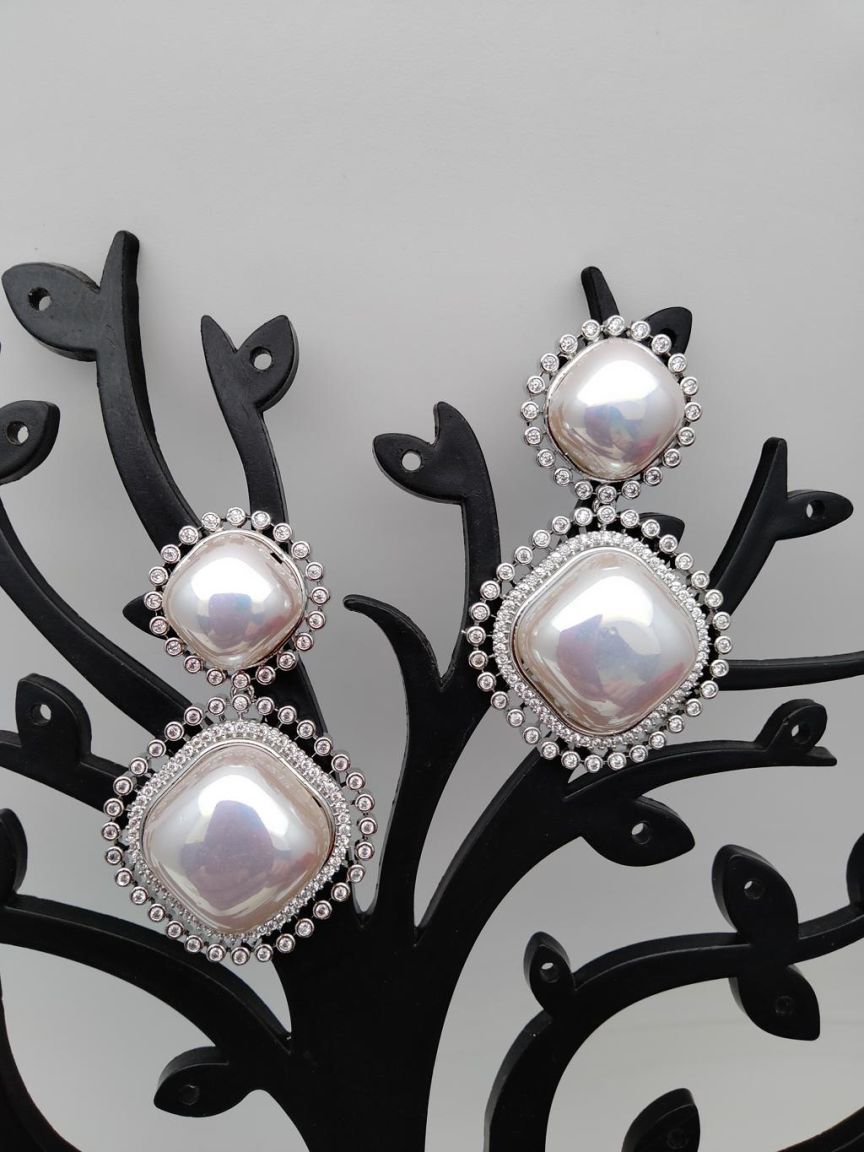 EARRINGS IN AD STYLE | DESIGN - 41623