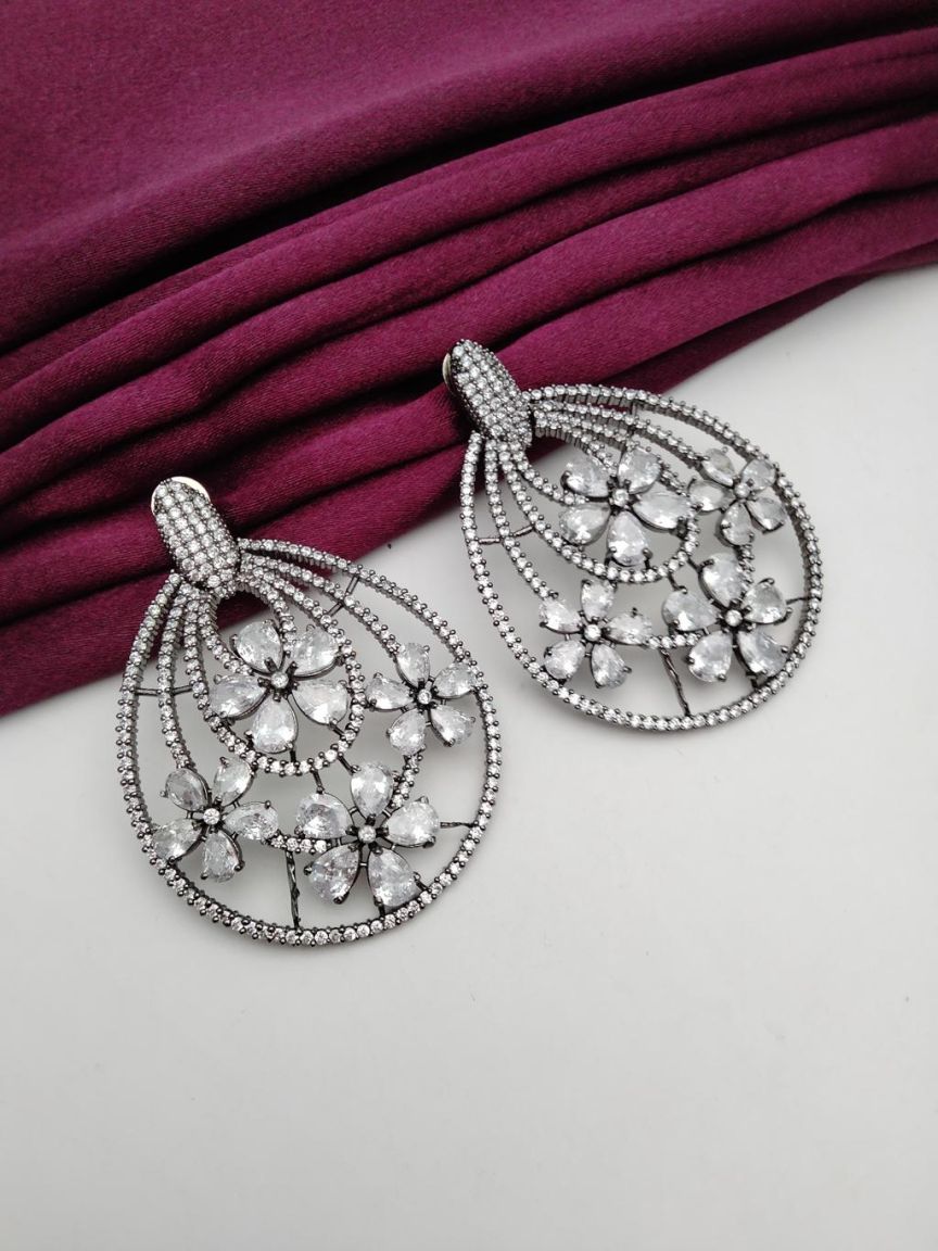 EARRINGS IN AD STYLE | DESIGN - 41636