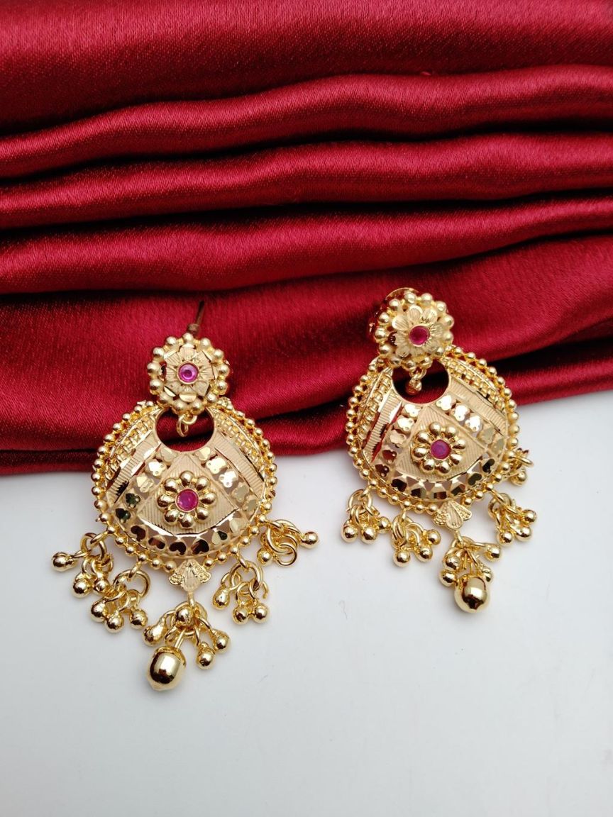 EARRINGS IN FORMING STYLE | DESIGN - 49018