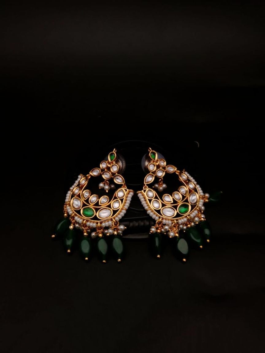 kundan-earrings-ERK80011GRGD