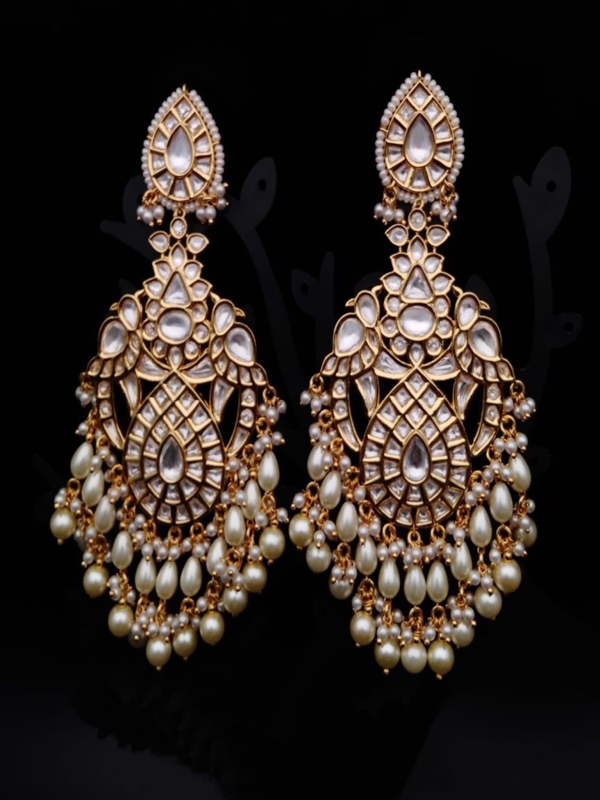 EARRINGS IN KUNDAN (VILANDI) STYLE | DESIGN - 80057