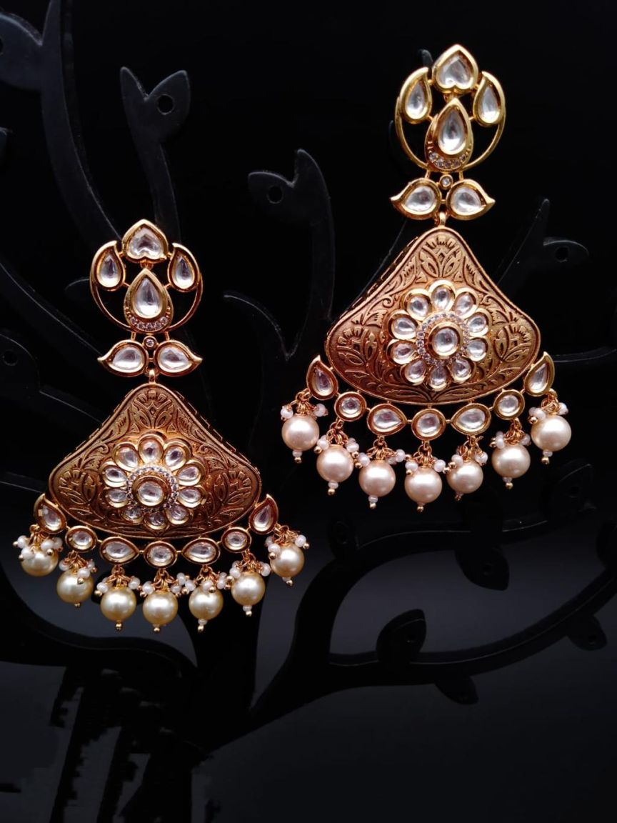 kundan-earrings-ERK80064WGD
