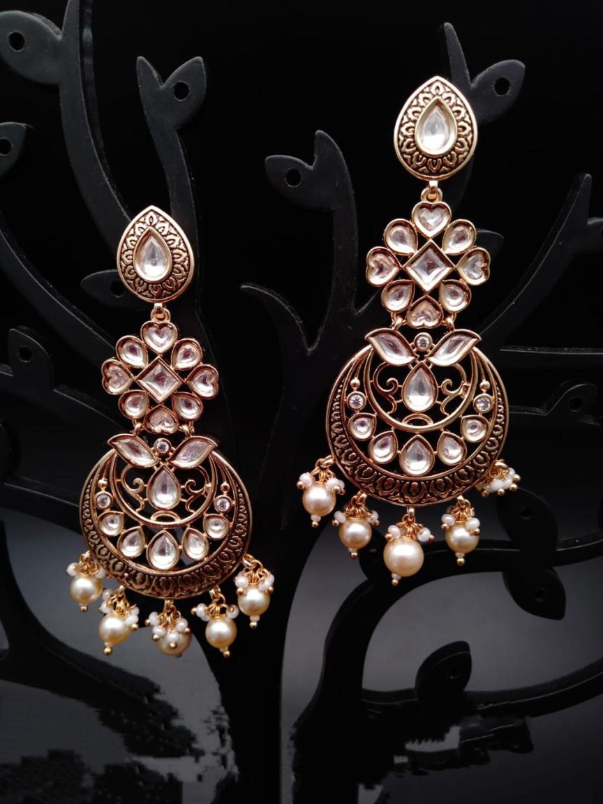 EARRINGS IN KUNDAN (VILANDI) STYLE | DESIGN - 80067