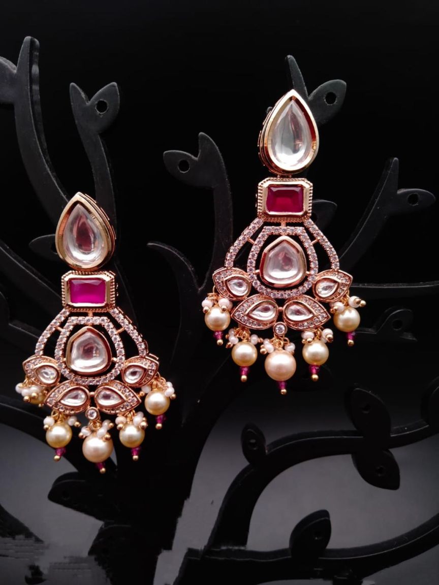 EARRINGS IN KUNDAN (VILANDI) STYLE | DESIGN - 80092