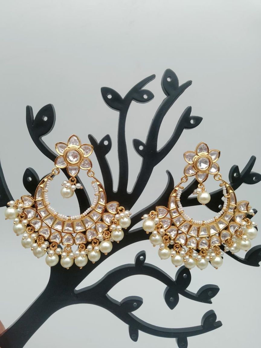EARRINGS IN KUNDAN (VILANDI) STYLE | DESIGN - 80126