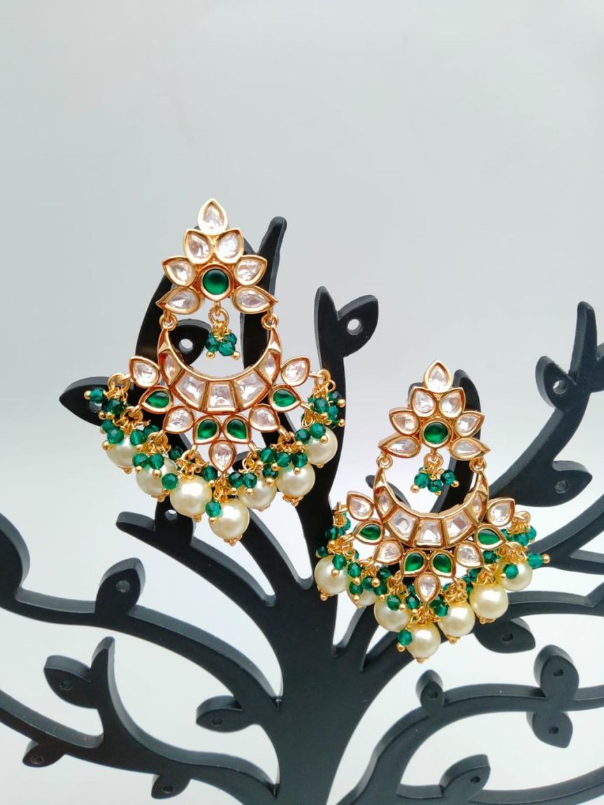 kundan-earrings-ERK80127GRGD