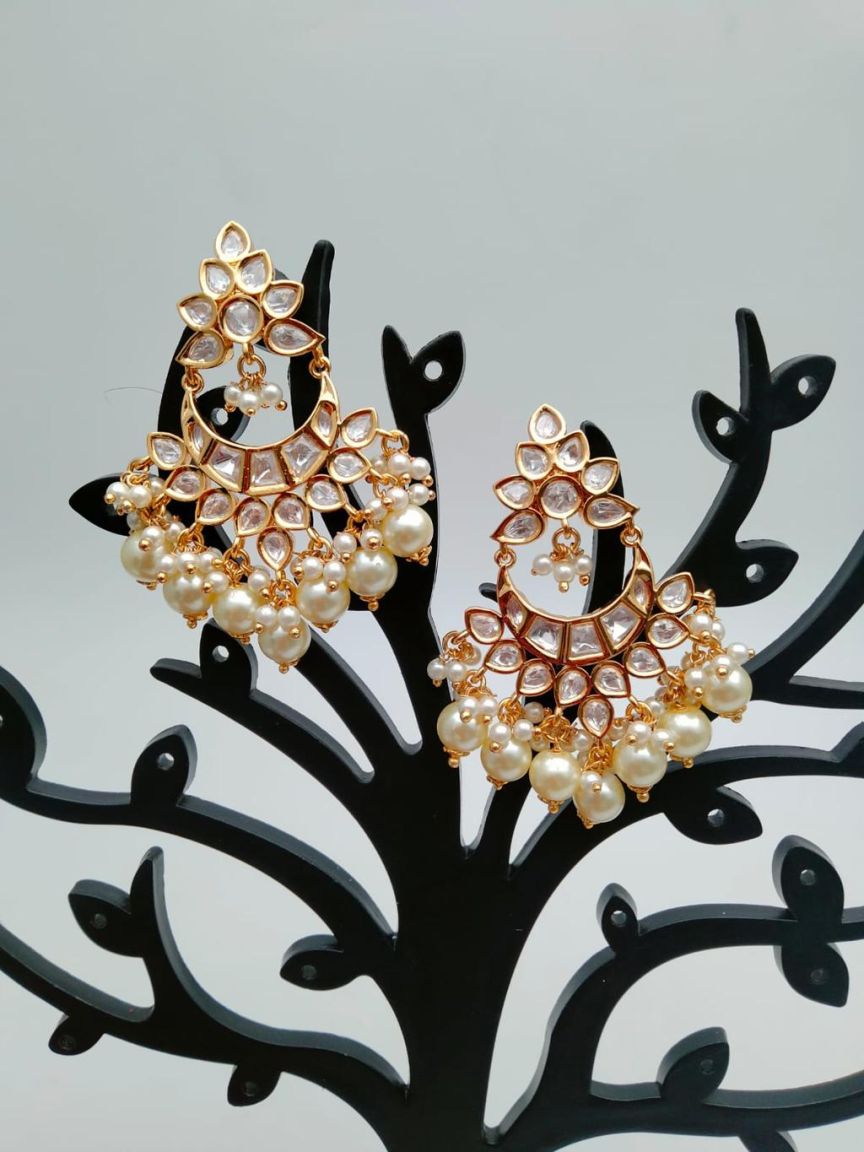 kundan-earrings-ERK80127WGD