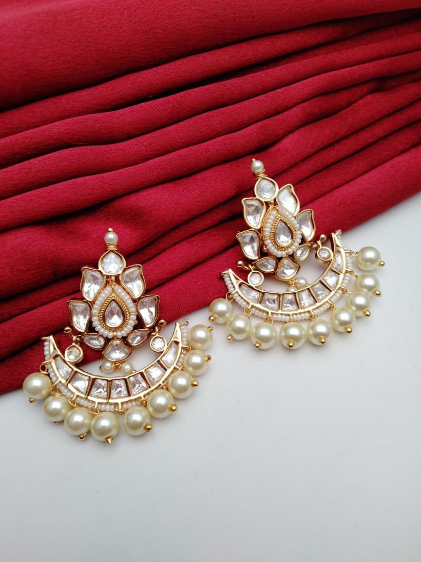 kundan-earrings-ERK80130WGD