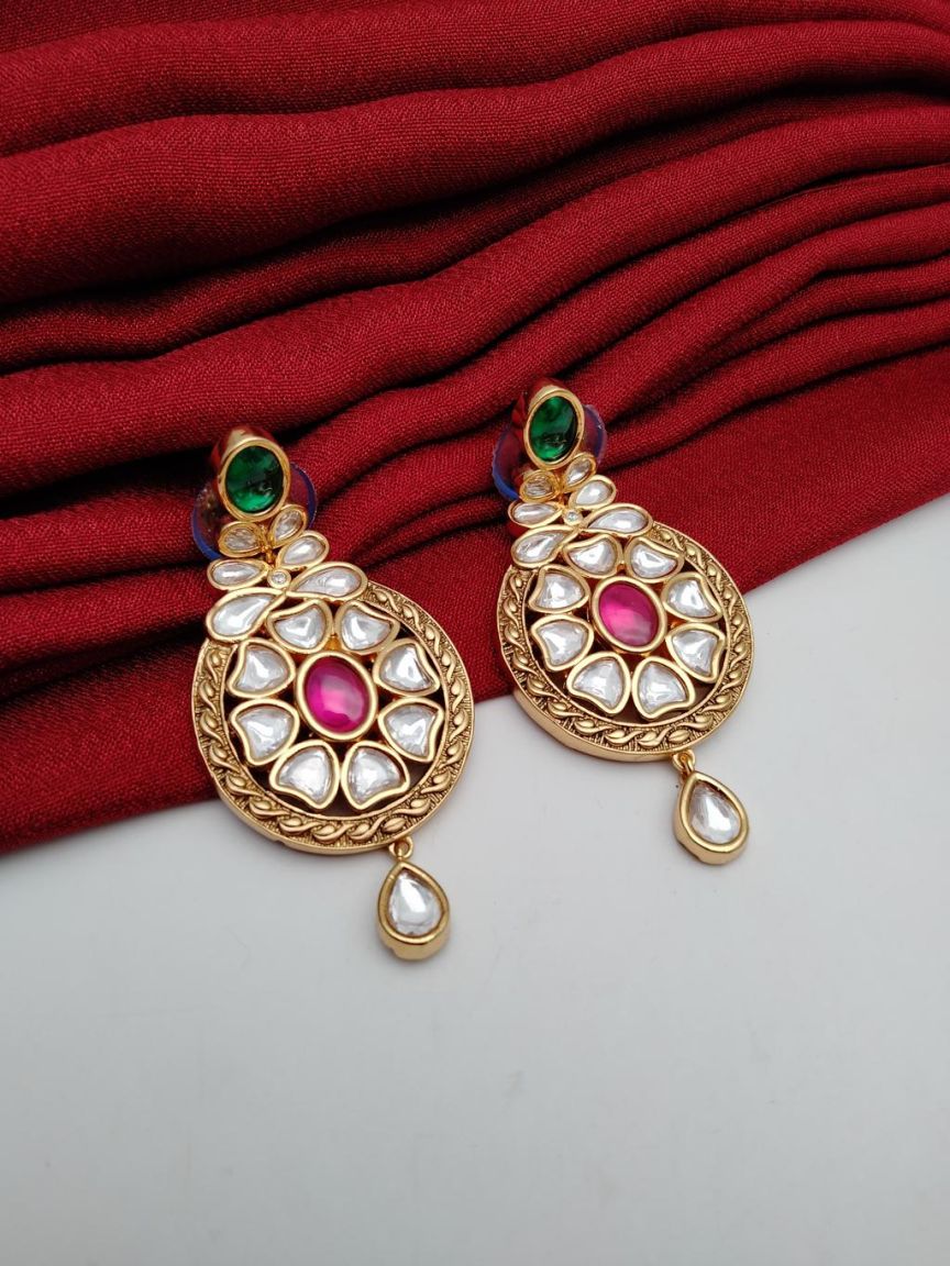 kundan-earrings-ERK80131RGRGD