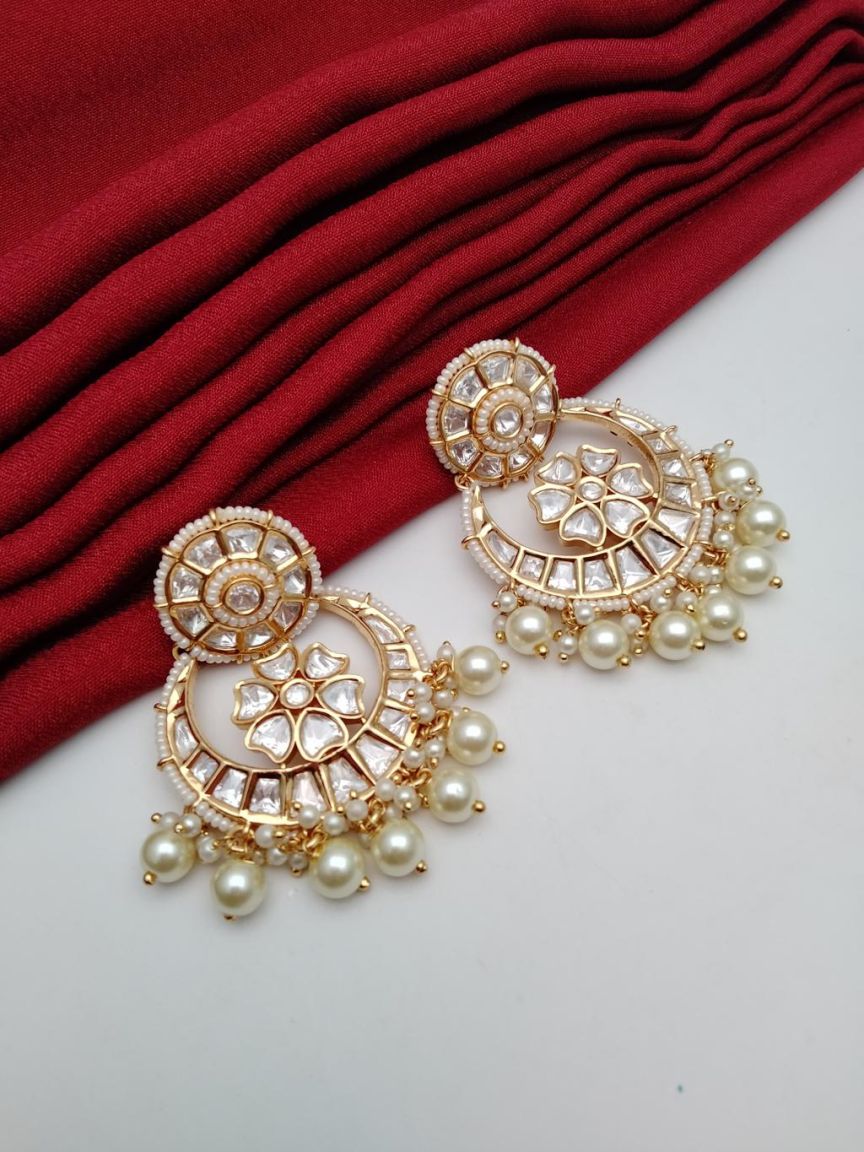 kundan-earrings-ERK80133WGD