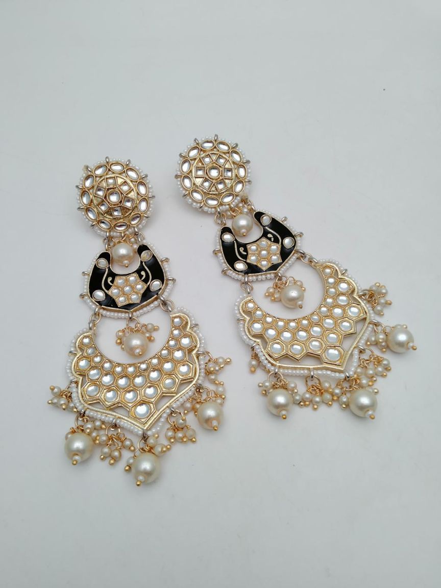 kundan-earrings-ERK80141BGD
