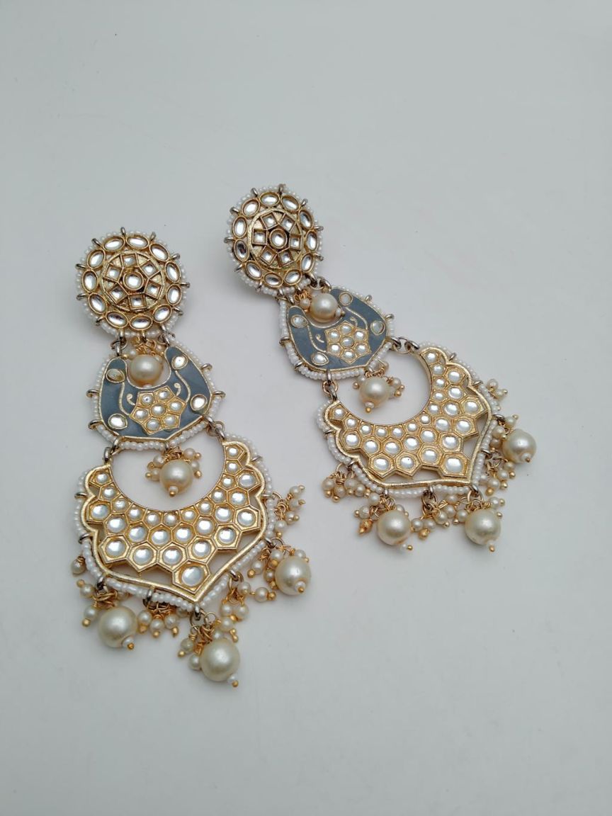 kundan-earrings-ERK80141GGD