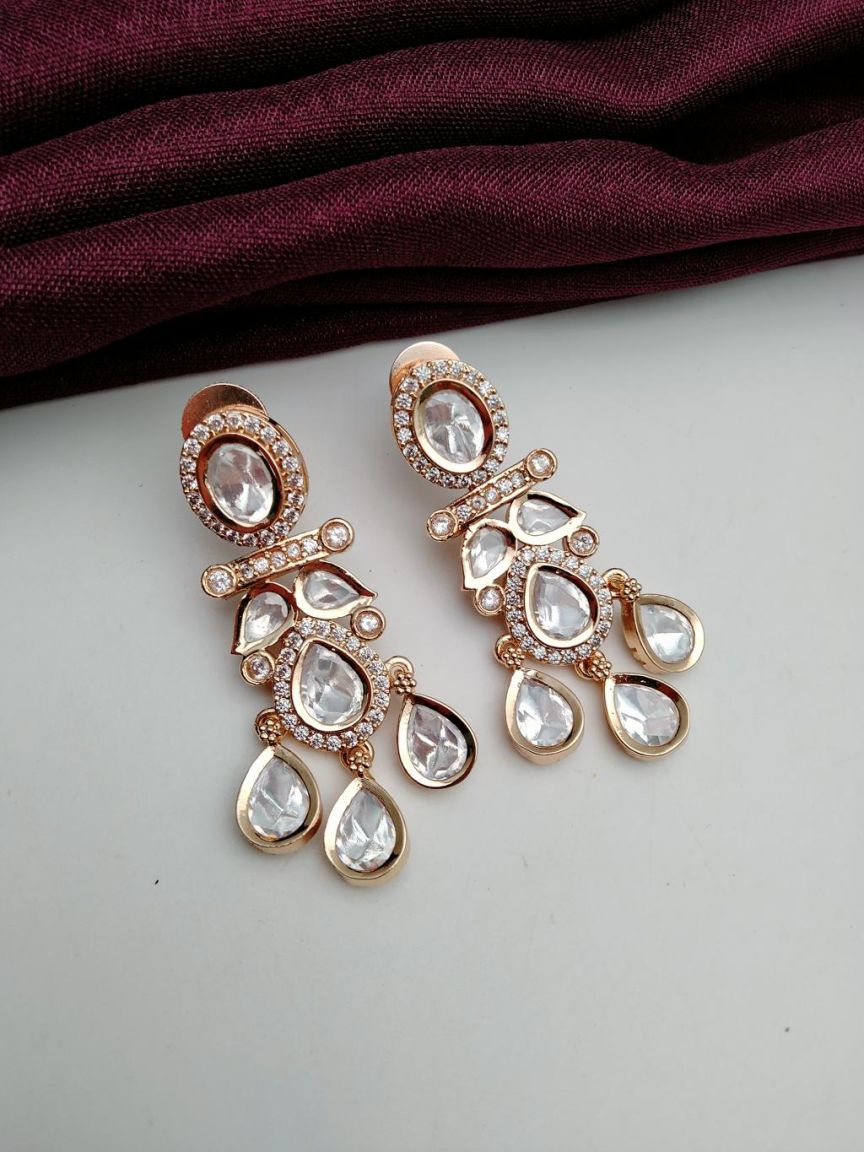 EARRINGS IN KUNDAN (VILANDI) STYLE | DESIGN - 80143