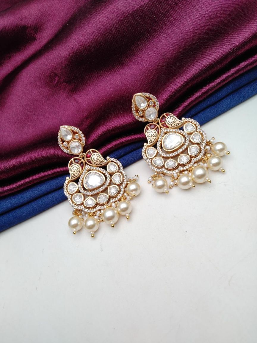 EARRINGS IN KUNDAN (VILANDI) STYLE | DESIGN - 80146