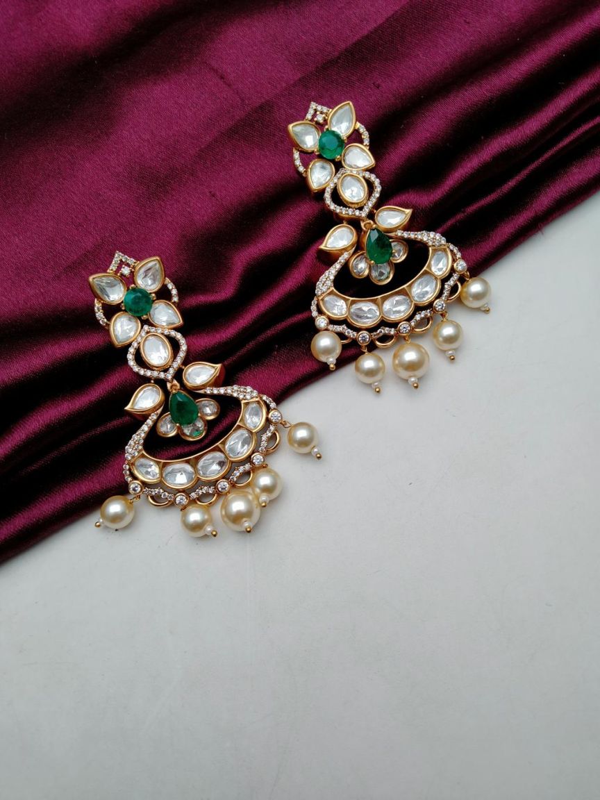 kundan-earrings-ERK80155GRVC