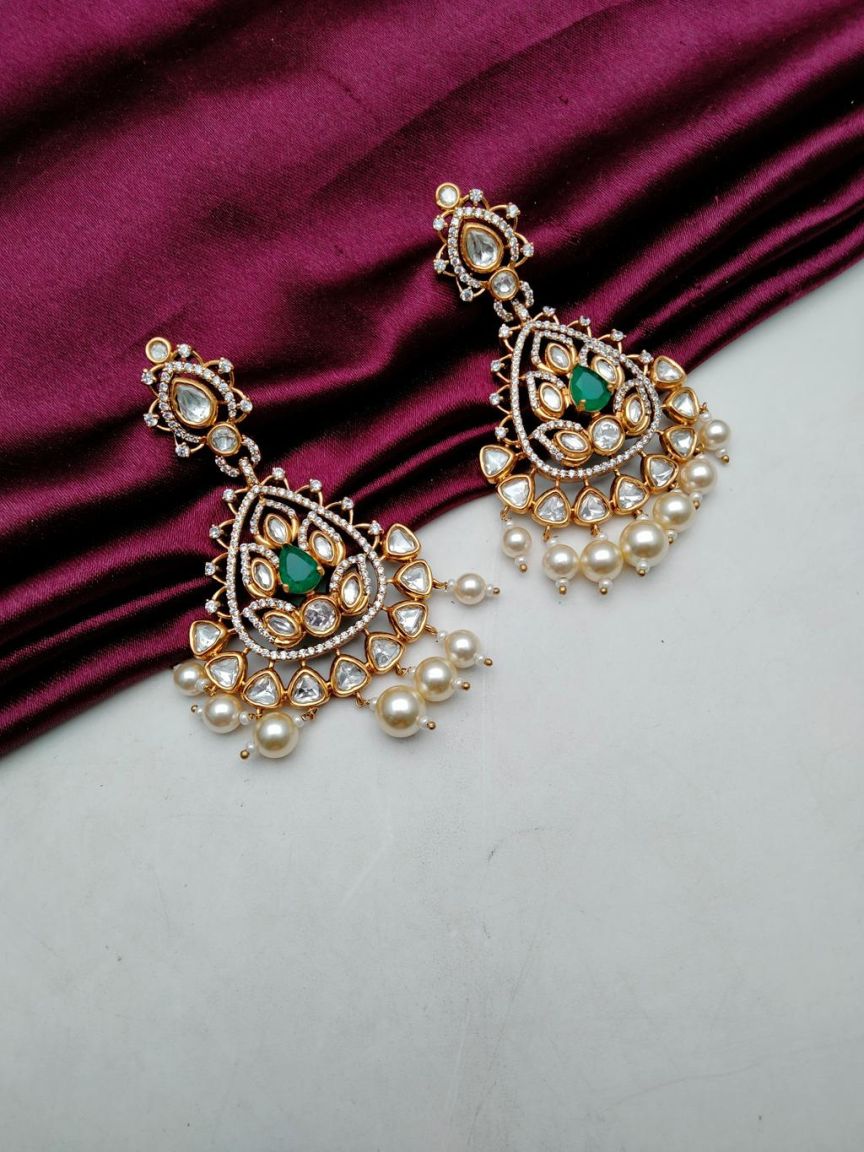 kundan-earrings-ERK80161GRVC