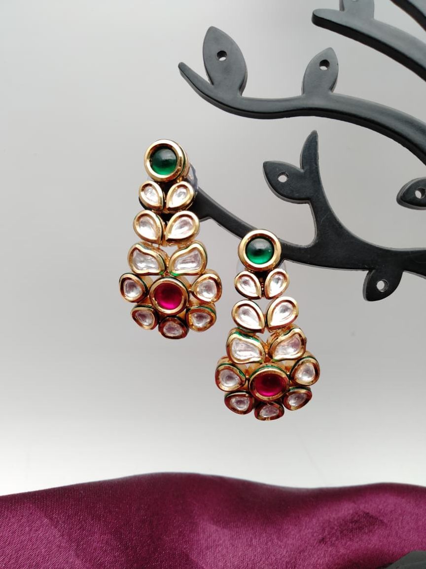 EARRINGS IN KUNDAN (VILANDI) STYLE | DESIGN - 80177