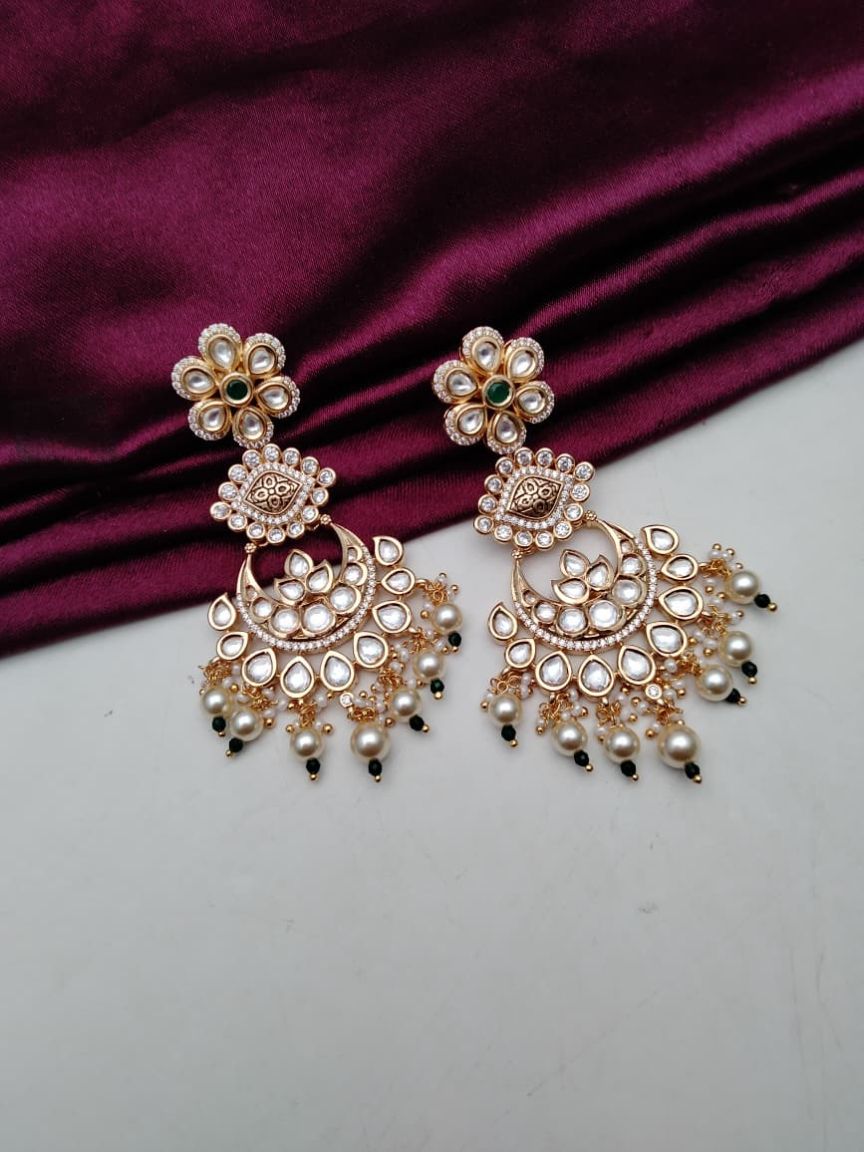 kundan-earrings-ERK80182GRGD