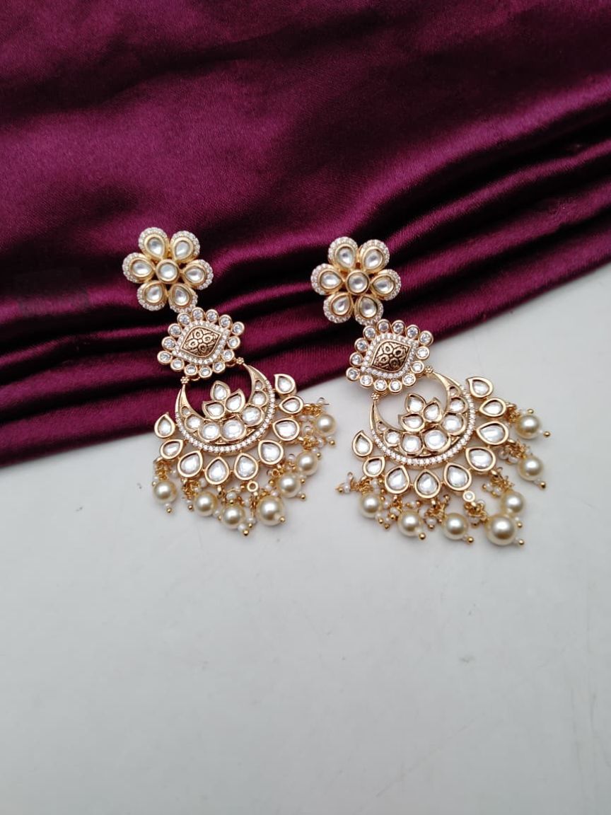 kundan-earrings-ERK80182WGD