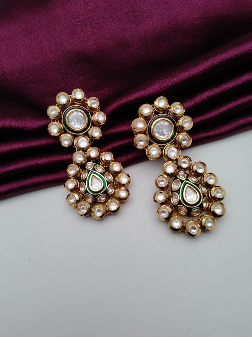 EARRINGS IN KUNDAN (VILANDI) STYLE | DESIGN - 80183