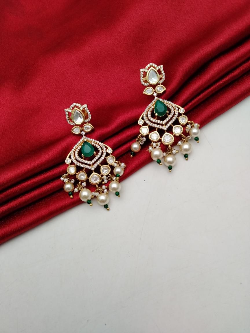 kundan-earrings-ERK80206GRVC