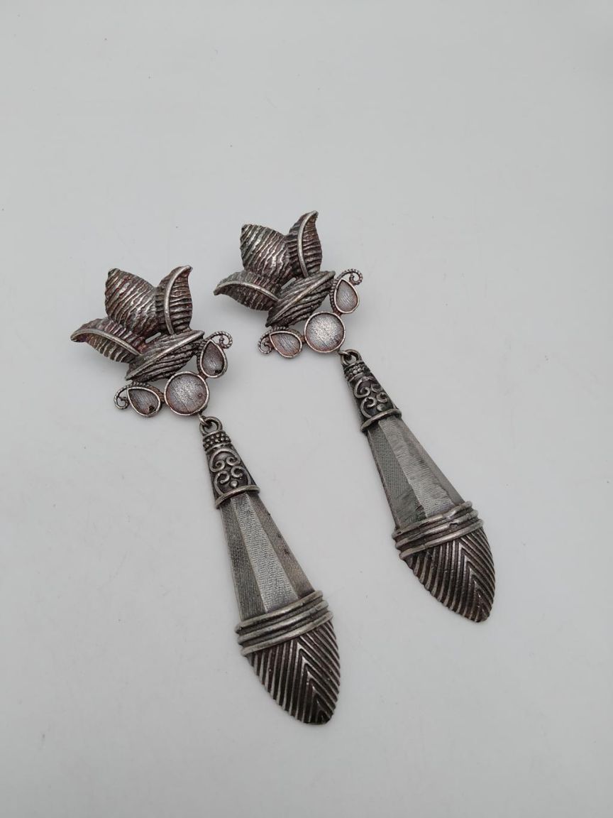 EARRINGS IN OXYDIZED POLISHED STYLE | DESIGN - 96605