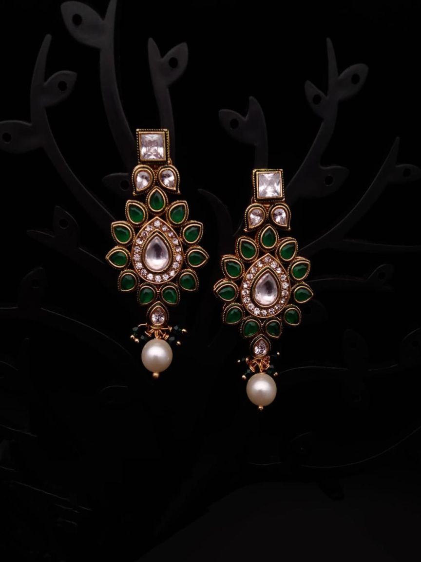 EARRINGS IN POLKI (GOLD POLISH) STYLE | DESIGN - 49111