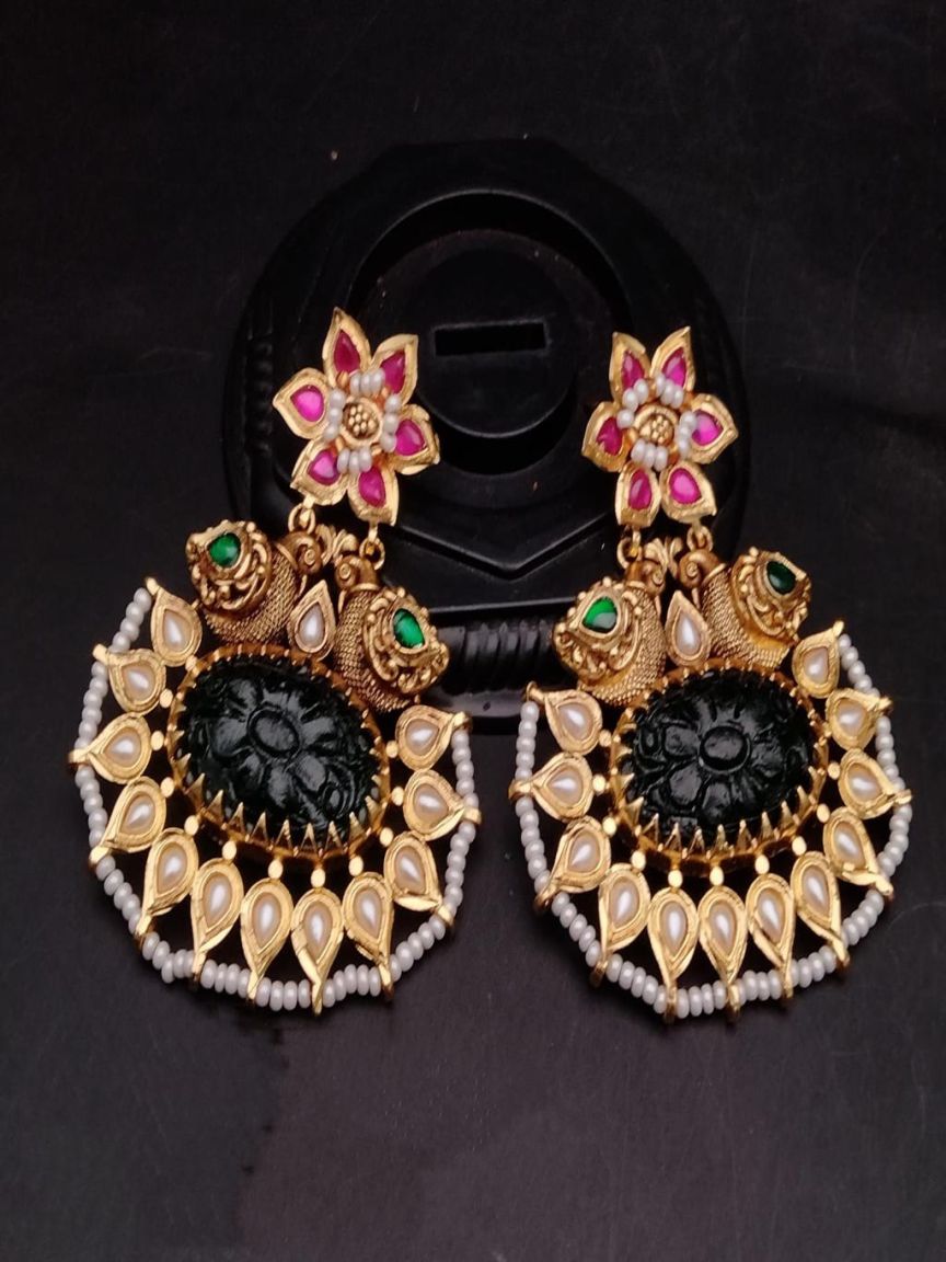 polki-earrings-ERP49121GRRGD