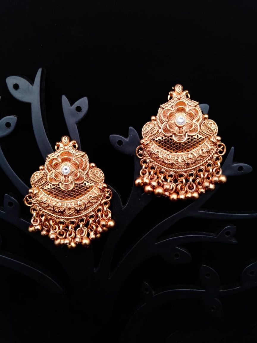 EARRINGS IN POLKI (GOLD POLISH) STYLE | DESIGN - 49142